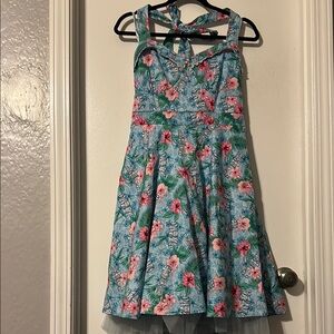 Hot Topic blue floral pinup girl dress women’s size large new with tags